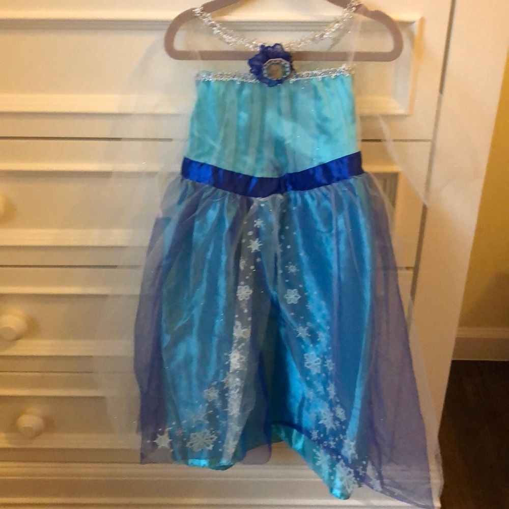 Princess Elsa dress up dress